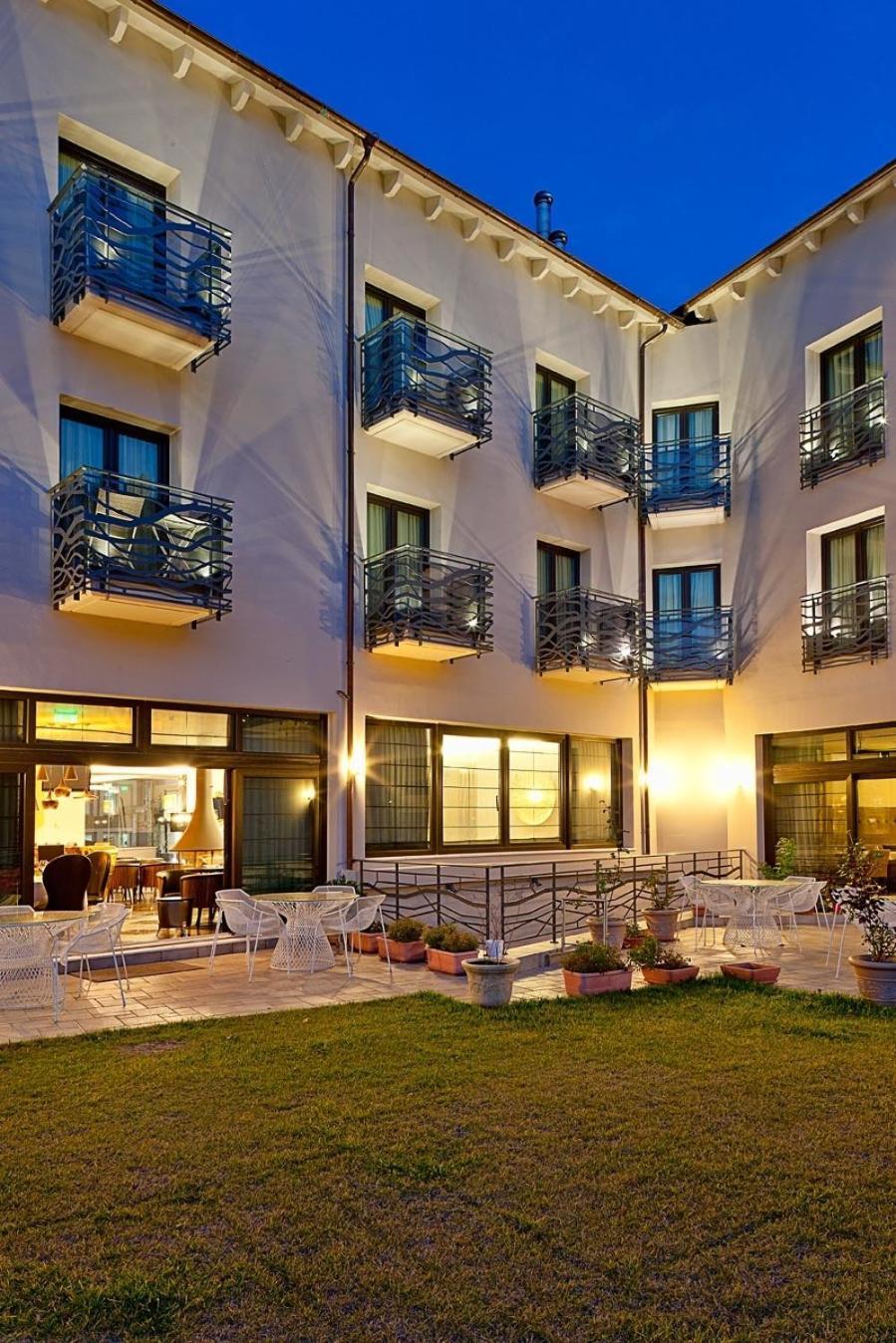 Kalavrita Canyon Hotel & Spa Exterior photo
